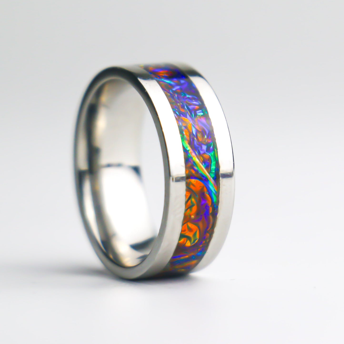 The SuperNova Iridescent Ring